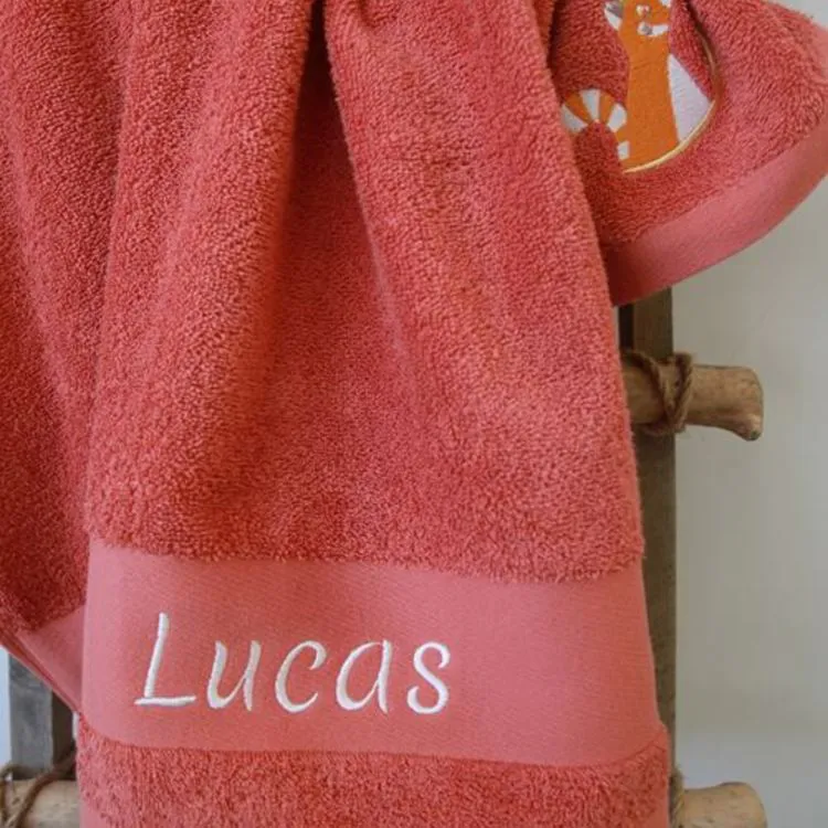 Serviette panda roux terracotta Brodée